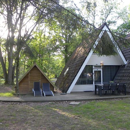 Bungalows Bospark Te Stramproy ภายนอก รูปภาพ